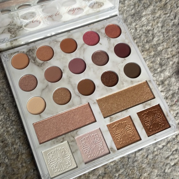 Makeup Set - Picture 6 of 8